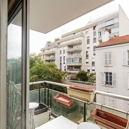 Spacious T3 With View In The Heart Of The City! Charenton-le-Pont Eksteriør billede